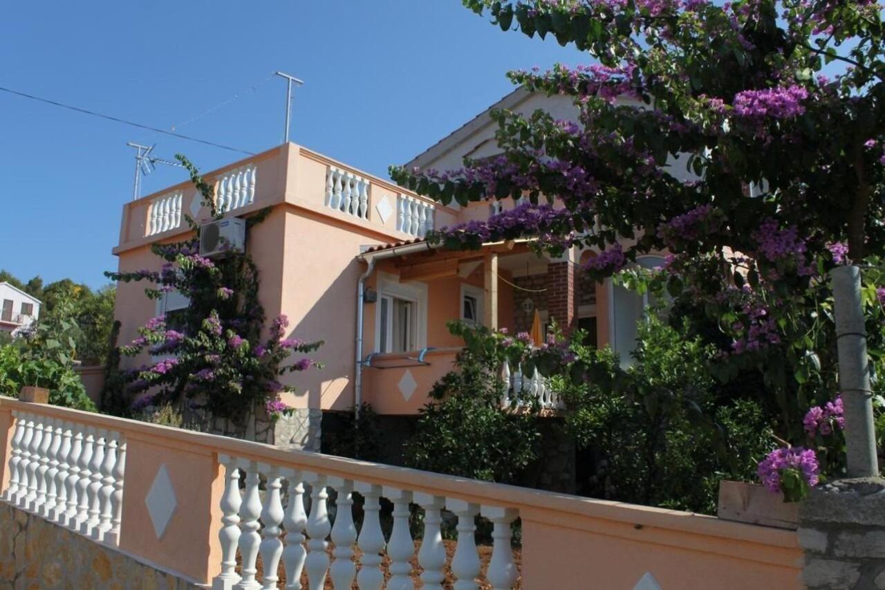 Ralje Apartament *