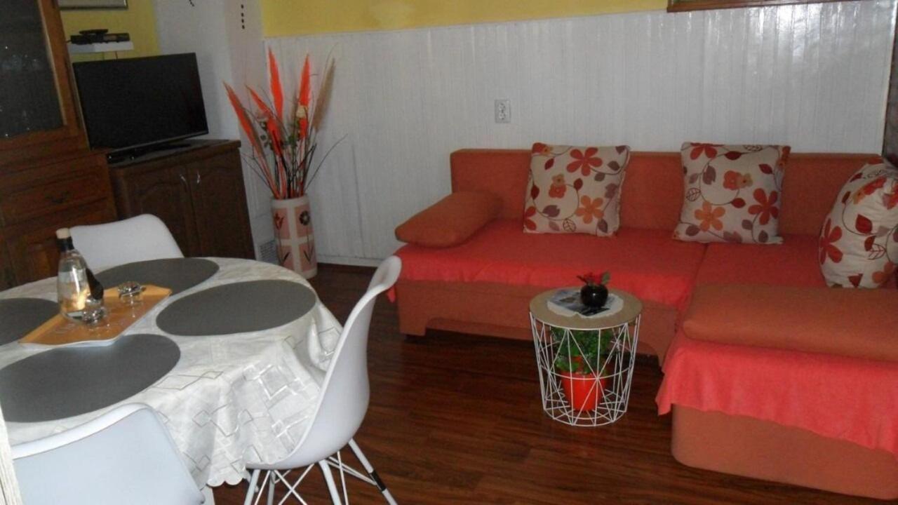 Apartament Ralje